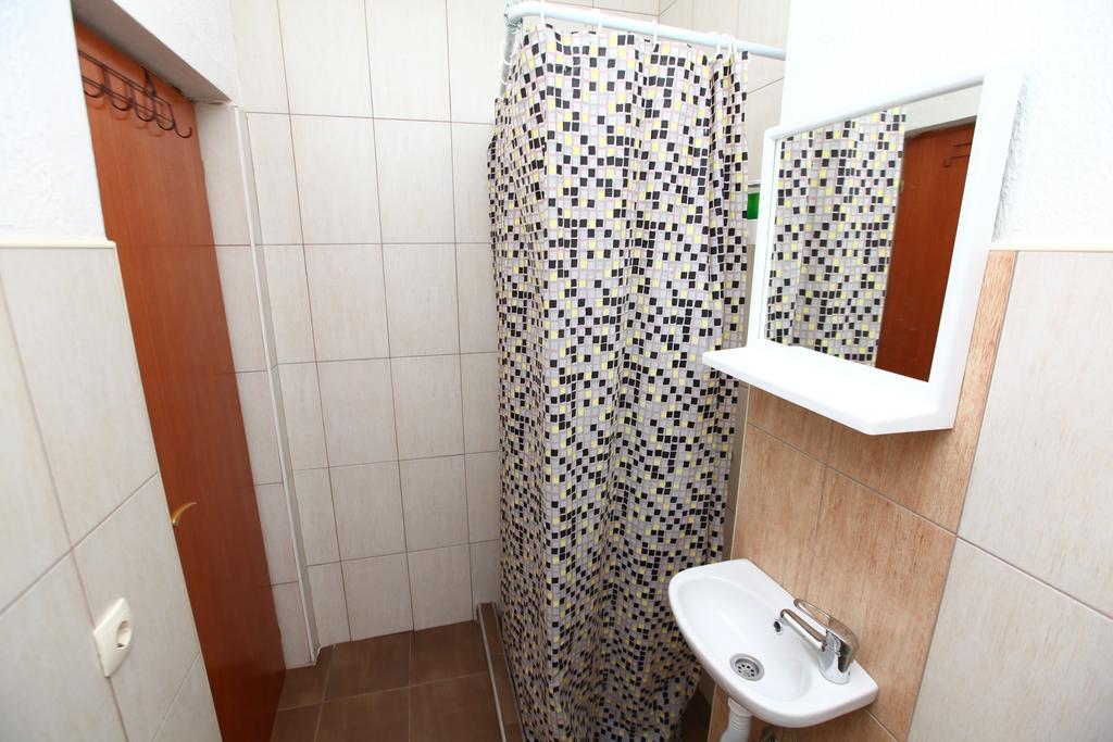 Hostel Cuba Banyaluka Dış mekan fotoğraf